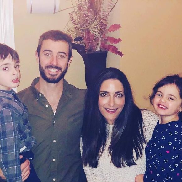 Meet your Posher, Danielle - Picture 1 of 1